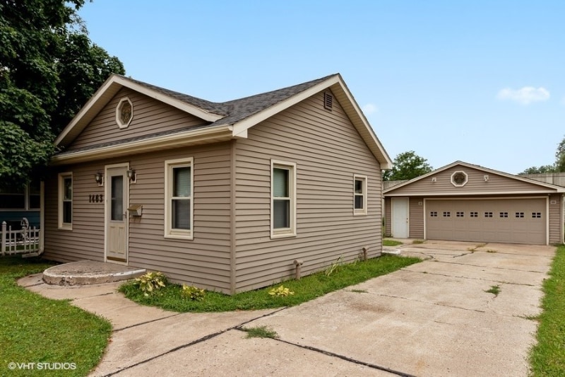 1463 E 21st St in Des Moines, IA - Foto de edificio