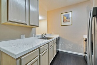 2255 Showers Dr in Mountain View, CA - Building Photo - Building Photo
