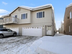 2974 Summer Sun Ct in Anchorage, AK - Building Photo