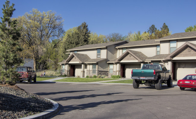 Payette Townhomes in Payette, ID - Building Photo - Building Photo