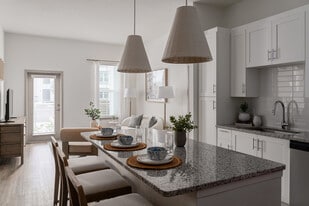 Livano Charlotte Harbor in Port Charlotte, FL - Building Photo