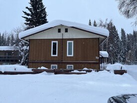29 Glacier Ave in Fairbanks, AK - Building Photo