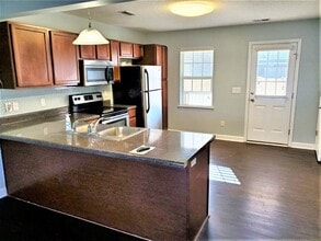 202 Lanieve Ct in Hubert, NC - Building Photo - Building Photo