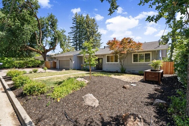 property at 1021 Windsor Dr