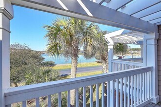 3044 Sugarberry Ln in Johns Island, SC - Building Photo - Building Photo