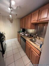 15 N Beacon St in Boston, MA - Building Photo - Building Photo