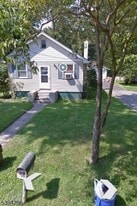 192 Riveredge Rd in Lincoln Park, NJ - Building Photo