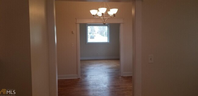 1579 Vesta Ave in College Park, GA - Building Photo - Building Photo