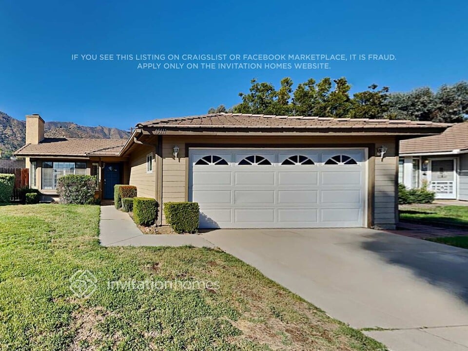 15111 Wavecrest Dr in Lake Elsinore, CA - Building Photo