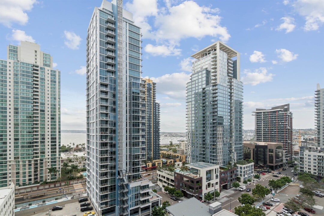 1240 India St in San Diego, CA - Foto de edificio