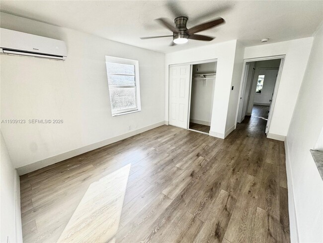 411 NW 97th St in Miami, FL - Building Photo - Building Photo