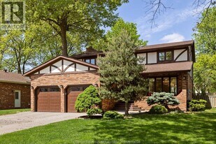 534 Michael Crescent in Lasalle, ON - Building Photo