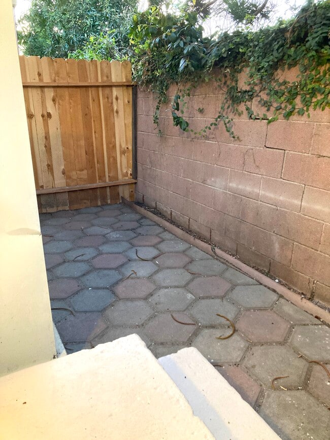 1903 Delaware Ave in Santa Monica, CA - Foto de edificio - Building Photo