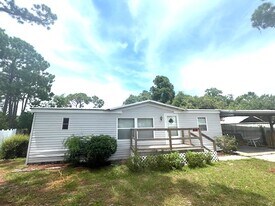 2103 Bent Oak Ct in Panama City, FL - Building Photo