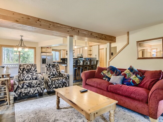 6965 Ryan Gulch Rd in Silverthorne, CO - Building Photo - Building Photo