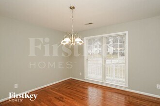 2508 Glen Meadow Dr in Greensboro, NC - Building Photo - Building Photo