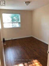 241 Taylor Mills Dr N in Richmond Hill, ON - Building Photo - Building Photo