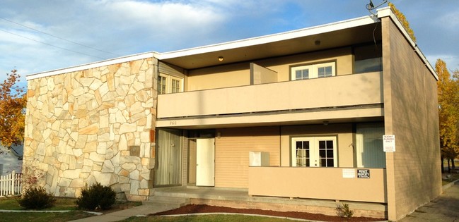 Tooele Valley Apartments