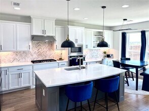3548 Damsel Brooke St in Lewisville, TX - Building Photo - Building Photo