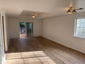 572 Countryside Dr in Central Point, OR - Building Photo - Building Photo