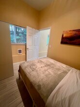 19903 164th Ave NE, Unit Serene Ne Woodinville Apt in Woodinville, WA - Building Photo - Building Photo