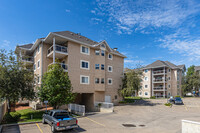 POINTE in Edmonton, AB - Building Photo - Building Photo