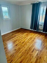 61-26-61173 173rd St in Queens, NY - Building Photo - Building Photo