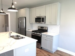 964 Partridge Cir in Marengo, IL - Building Photo - Building Photo
