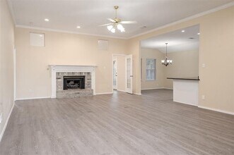 733 Windridge Ln in Burleson, TX - Building Photo - Building Photo