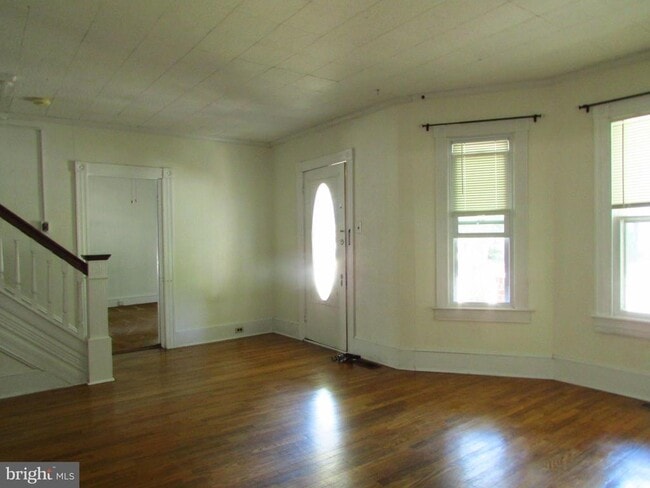 property at 611 E State St