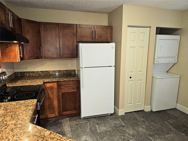 820 N Franklin Ave in Homestead, FL - Building Photo - Building Photo