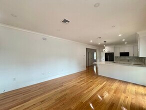 295 Billings Rd in Quincy, MA - Building Photo - Building Photo