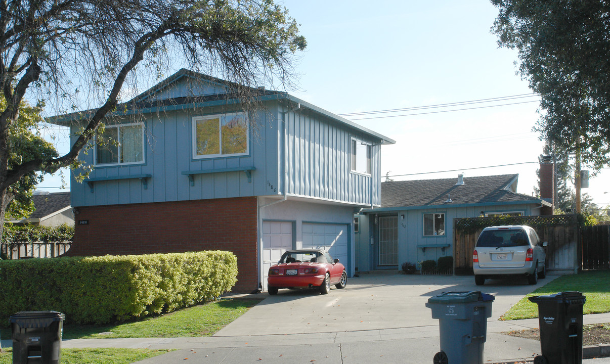 1480-1482 Falcon Ct in Sunnyvale, CA - Foto de edificio