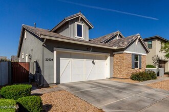 22724 E Poco Calle in Queen Creek, AZ - Building Photo - Building Photo