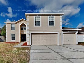 833 Sun Ridge Village Dr in Winter Haven, FL - Building Photo