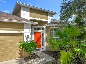 13515 Early Frost Cir in Orlando, FL - Building Photo - Building Photo