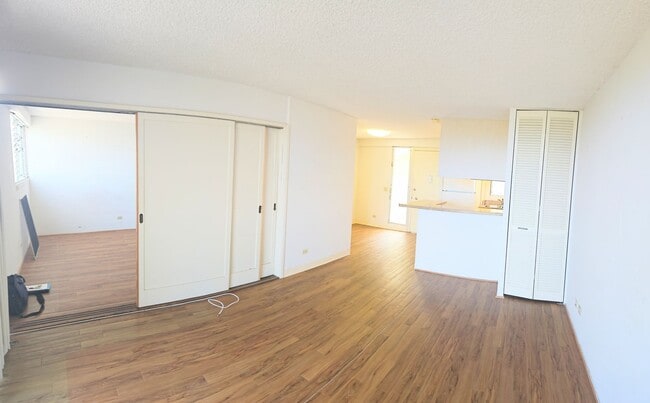 property at 4970 Kilauea Ave