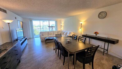 3100 N Course Ln, Unit 410 in Pompano Beach, FL - Building Photo - Building Photo