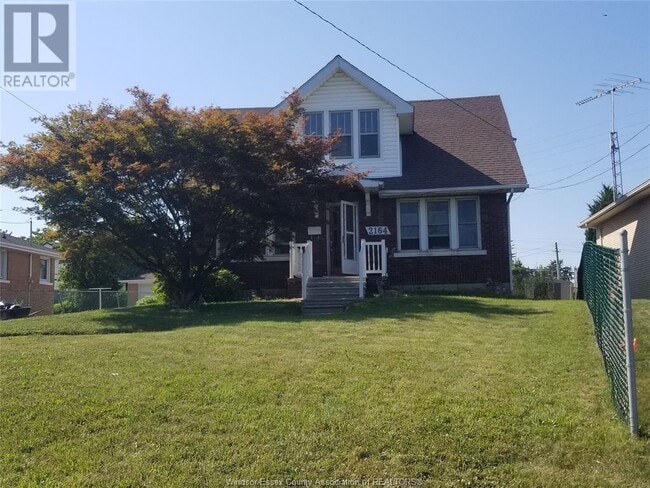 property at 2164 Grand Marais Rd E