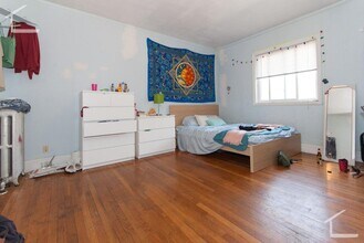 40 Orchard Rd in Brookline, MA - Building Photo - Building Photo