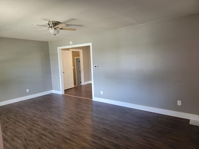 1516 Schuler Dr in Kokomo, IN - Building Photo - Building Photo