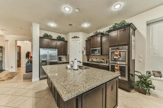 7742 Candlelight Park Ln in Spring, TX - Building Photo - Building Photo