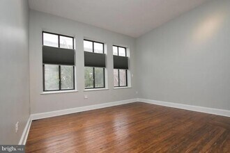 1527 South St in Philadelphia, PA - Building Photo - Building Photo