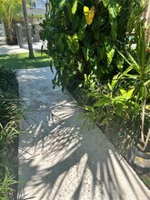 225 SE 16th Ave in Fort Lauderdale, FL - Building Photo - Building Photo