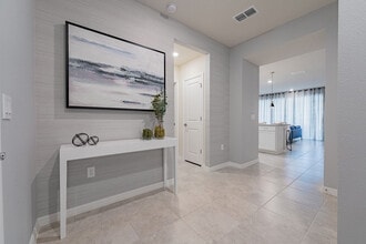 886 Paradise Dr in Davenport, FL - Building Photo - Building Photo