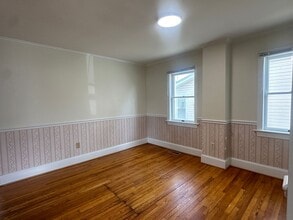 18 W Whitlock Ave in Winchester, VA - Building Photo - Building Photo