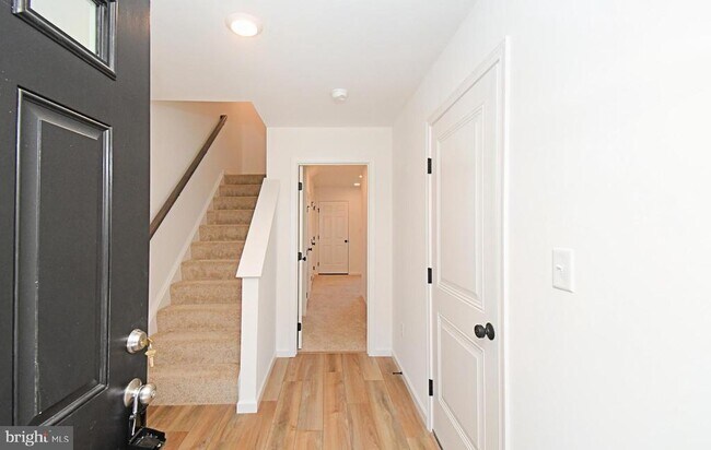 114 Kuechler Ct in Mount Penn, PA - Building Photo - Building Photo