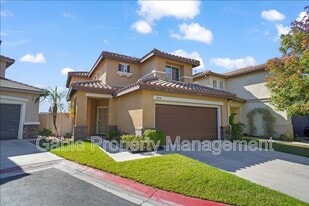 27511 Midas Ln in Santa Clarita, CA - Building Photo