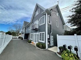 24 Avery St in Stamford, CT - Building Photo - Building Photo