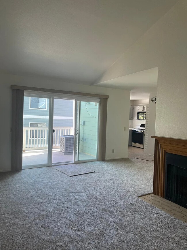 37155 Aspenwood Common in Fremont, CA - Building Photo - Building Photo